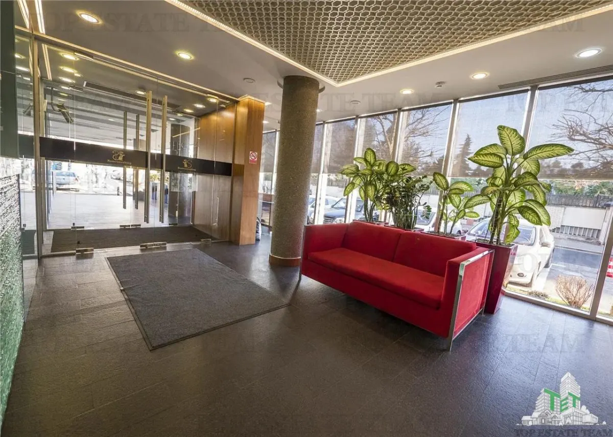 Espace de Bureaux de 210 m² à Herastrau, Bucarest - foto 5
