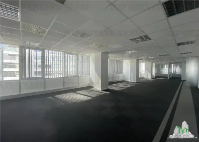 Espacio de Oficinas Moderno de 372 m² en Floreasca, Bucarest - foto 3