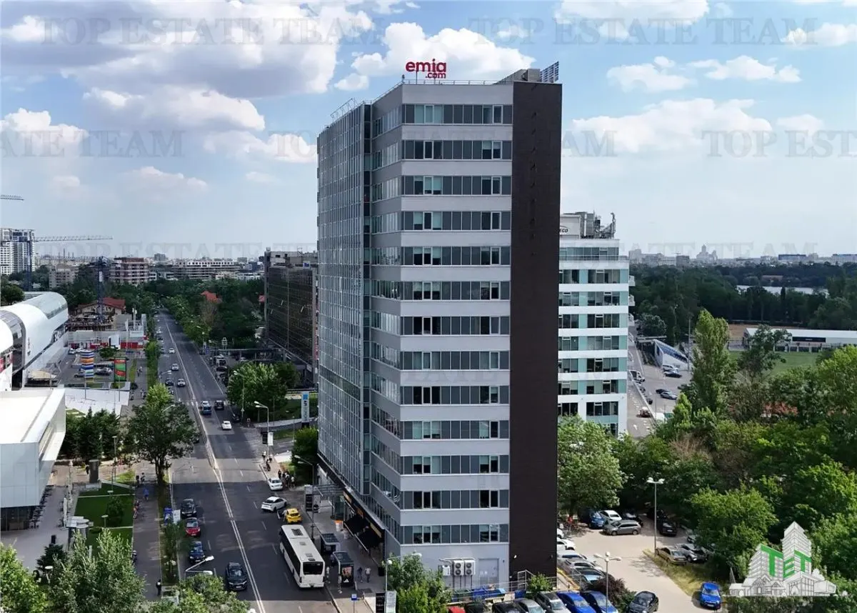 Espacio de Oficinas Moderno de 372 m² en Floreasca, Bucarest - foto 9