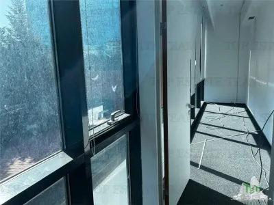 Espace Bureaux Haut de Gamme 636 m² à Herastrau, Bucuresti - foto 18