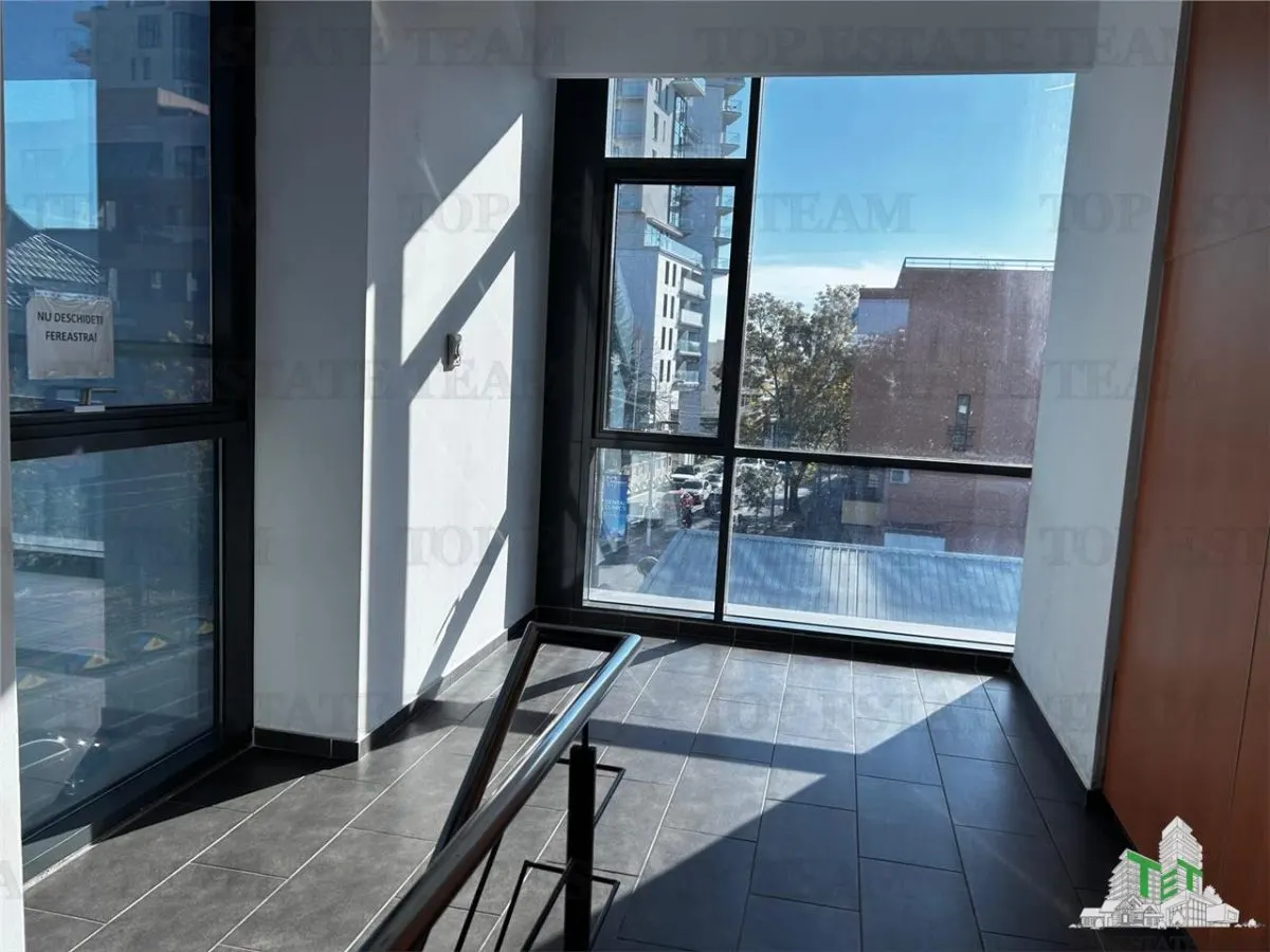 Espace Bureaux Haut de Gamme 636 m² à Herastrau, Bucuresti - foto 25