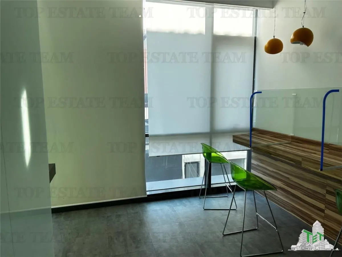Espace Bureaux Haut de Gamme 636 m² à Herastrau, Bucuresti - foto 5