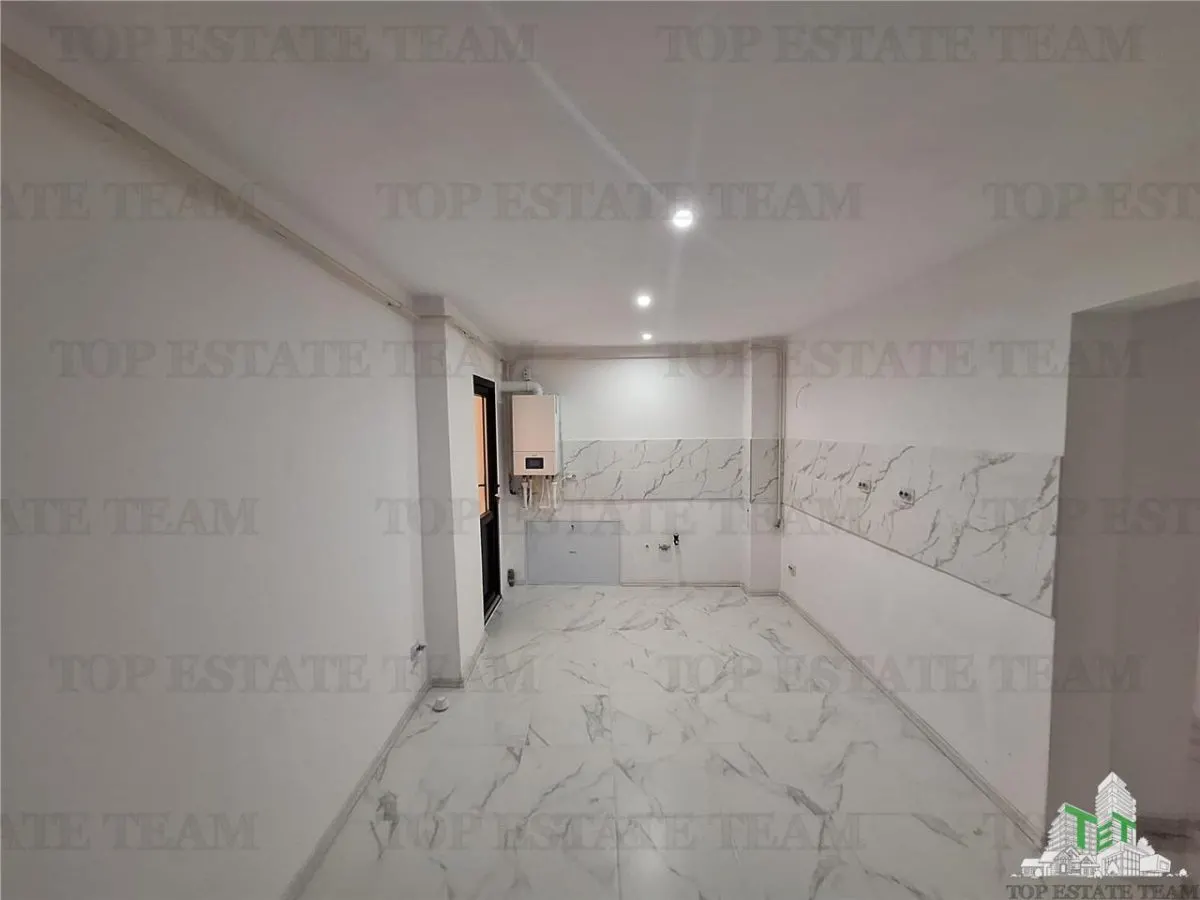 Elegant 4-Bedroom Apartment for Sale in Braila - foto 12