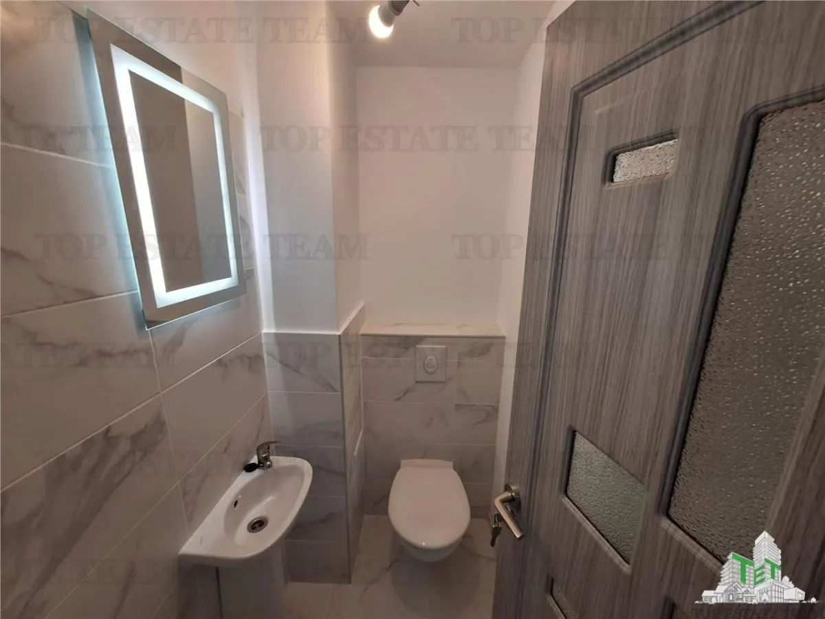 Elegant 4-Bedroom Apartment for Sale in Braila - foto 14