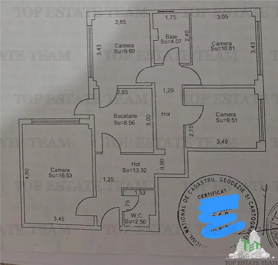 Elegant 4-Bedroom Apartment for Sale in Braila - foto 18