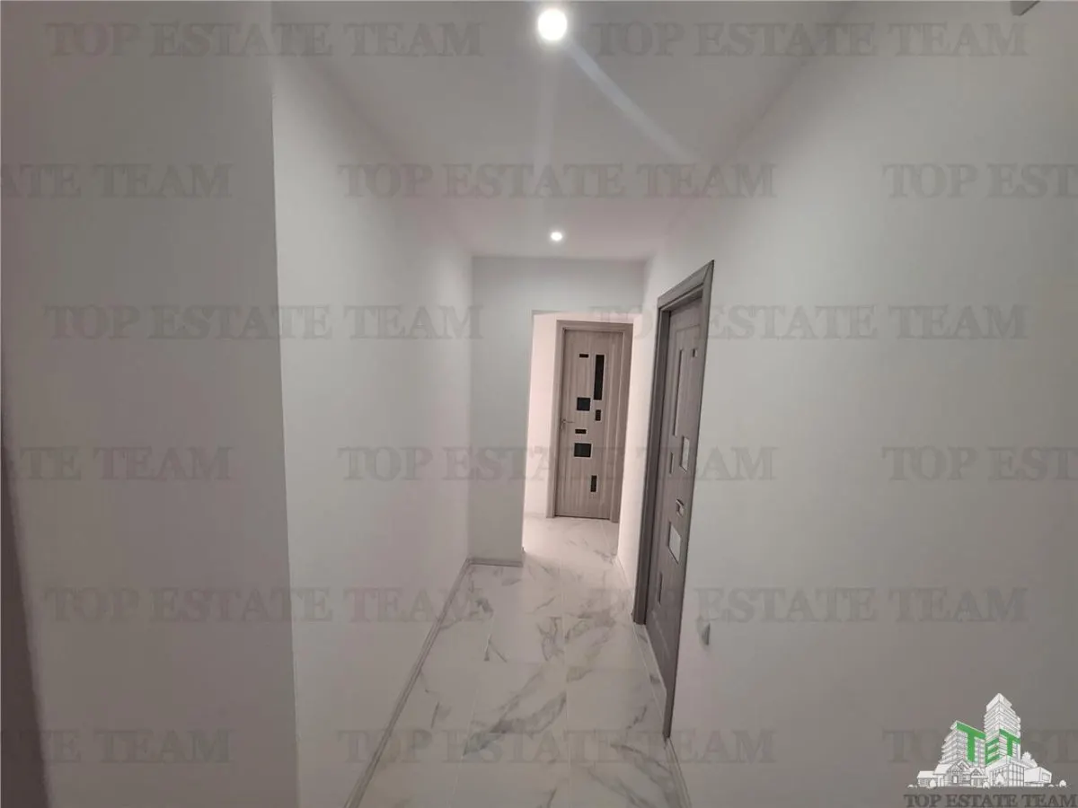 Elegant 4-Bedroom Apartment for Sale in Braila - foto 7