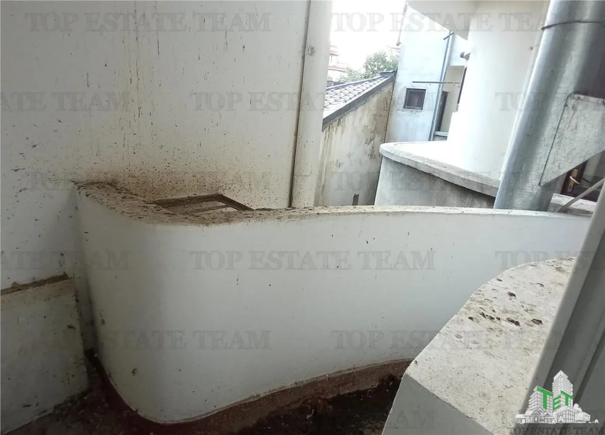 Apartamento de 3 Dormitorios en Venta, Zona Armeneasca - foto 21