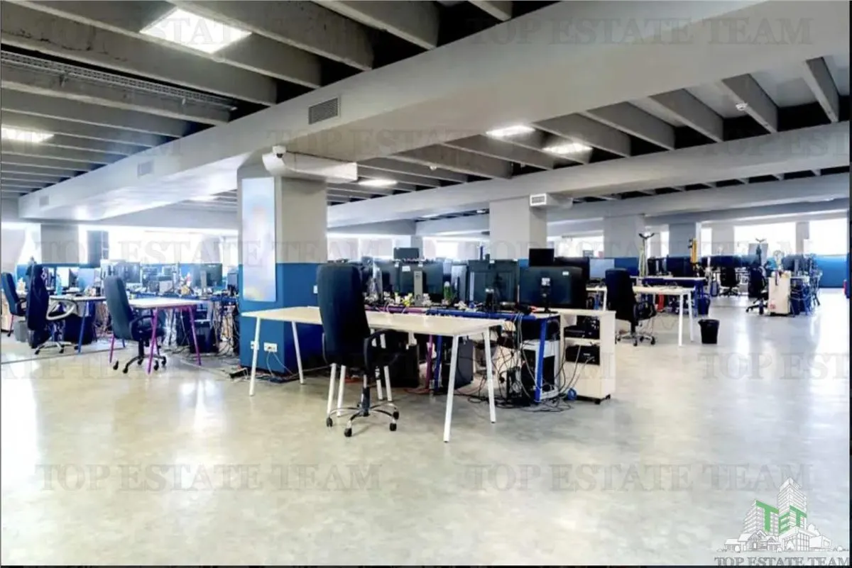 Espacio de Oficinas de 1.100 m² en Zona Metro 1 Mai, Sector 1 - foto 11