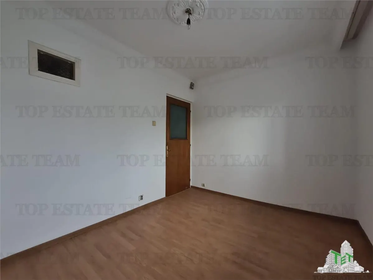 5卧室独立入口双层公寓，靠近海滩，Mangalia Saturn - foto 15