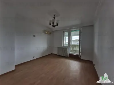 5卧室独立入口双层公寓，靠近海滩，Mangalia Saturn - foto 16