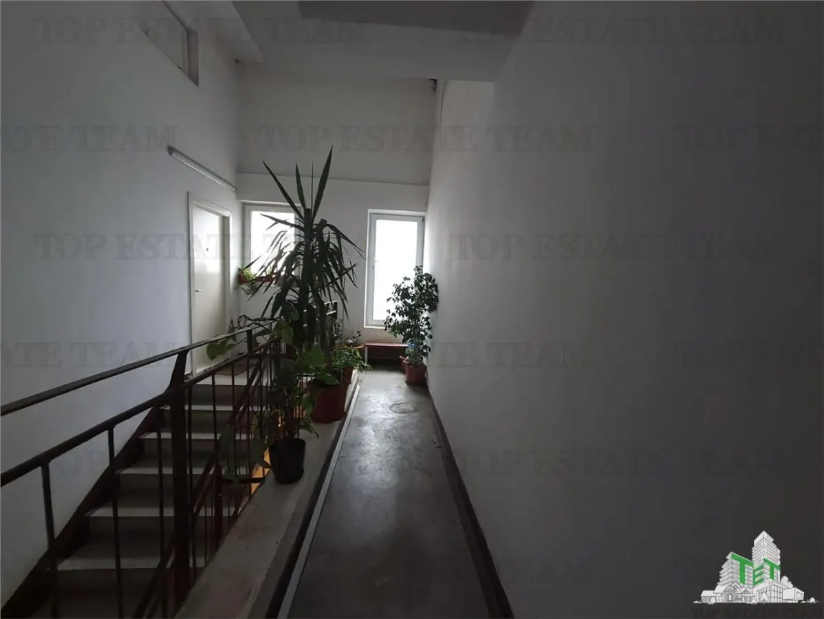 5卧室独立入口双层公寓，靠近海滩，Mangalia Saturn - foto 18