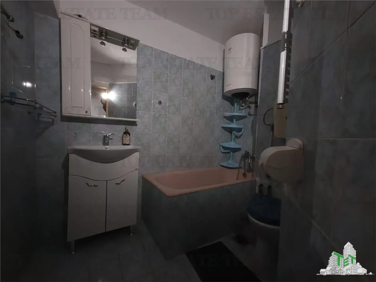 5卧室独立入口双层公寓，靠近海滩，Mangalia Saturn - foto 24
