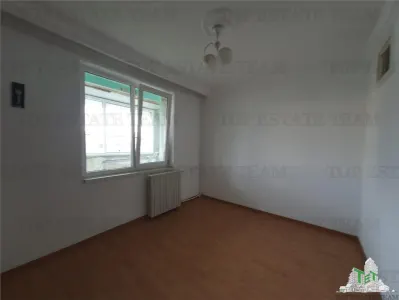 5卧室独立入口双层公寓，靠近海滩，Mangalia Saturn - foto 5