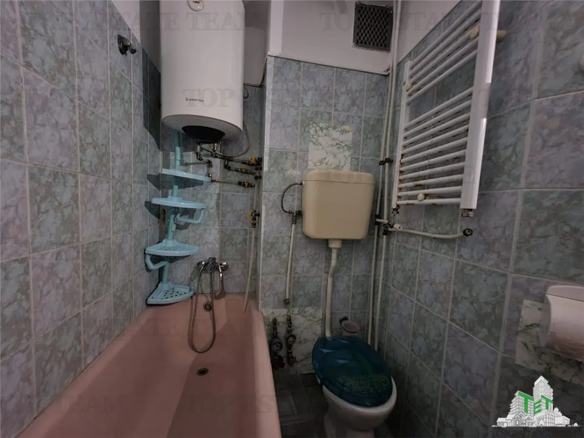 5卧室独立入口双层公寓，靠近海滩，Mangalia Saturn - foto 8