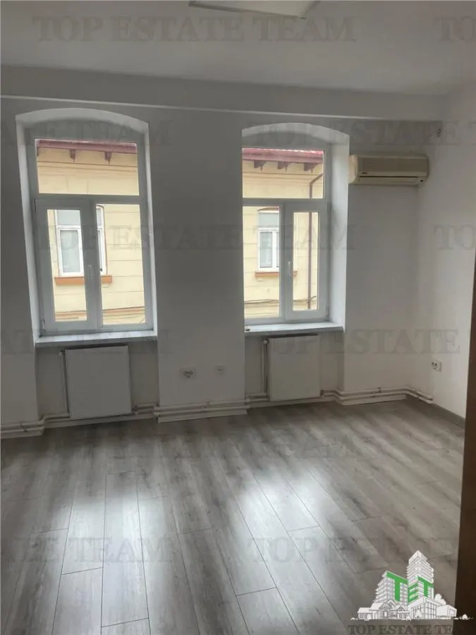 Elegant Commercial or Office Space to Let, Medical Use Suitable, Central Location - foto 2