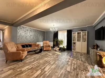 Modern Villa & Renovated House with 2 Apartments & Generous Grounds – Palazu Mare, Constanta - Palazu Mare