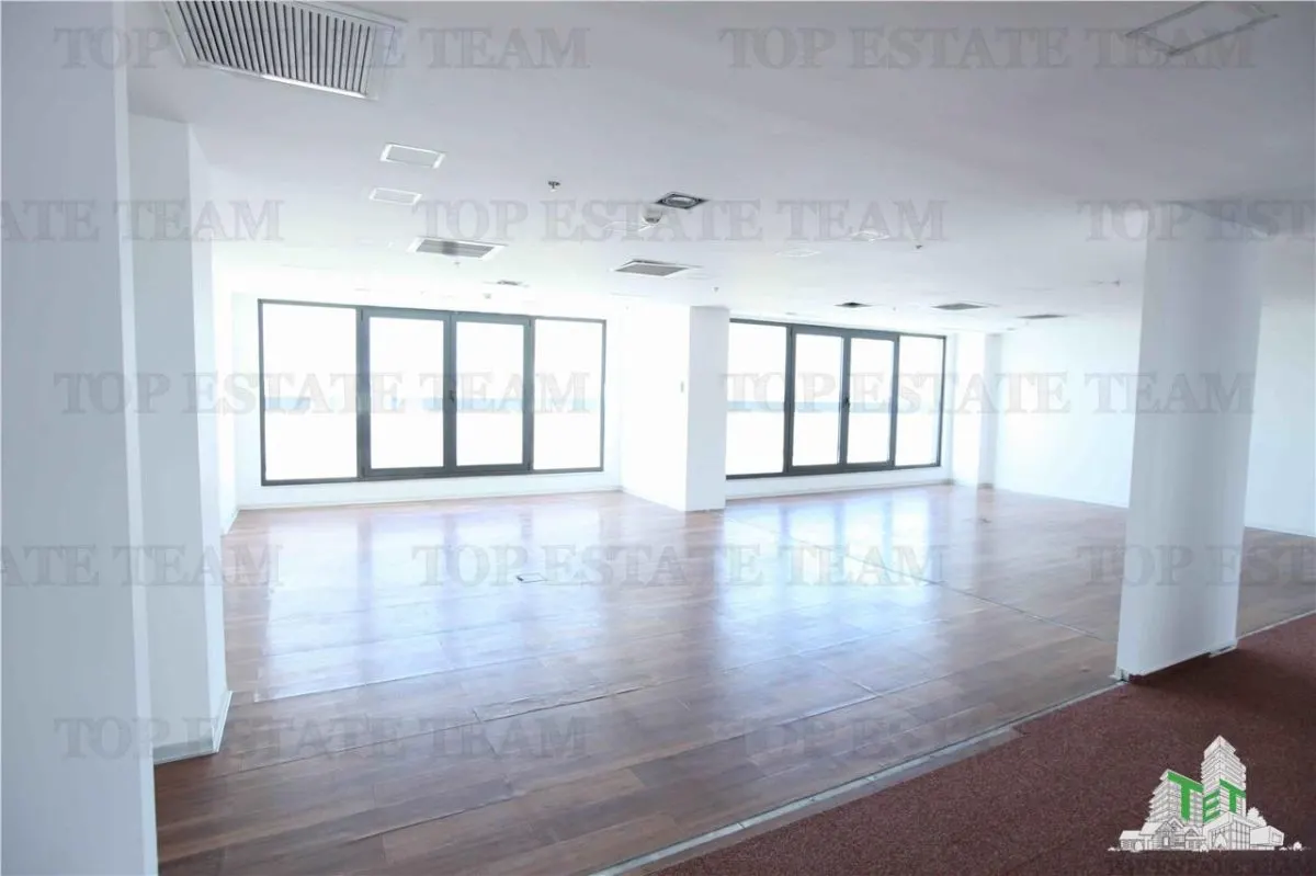 Espace Bureau 551 m² à Pipera, Bucuresti - foto 1