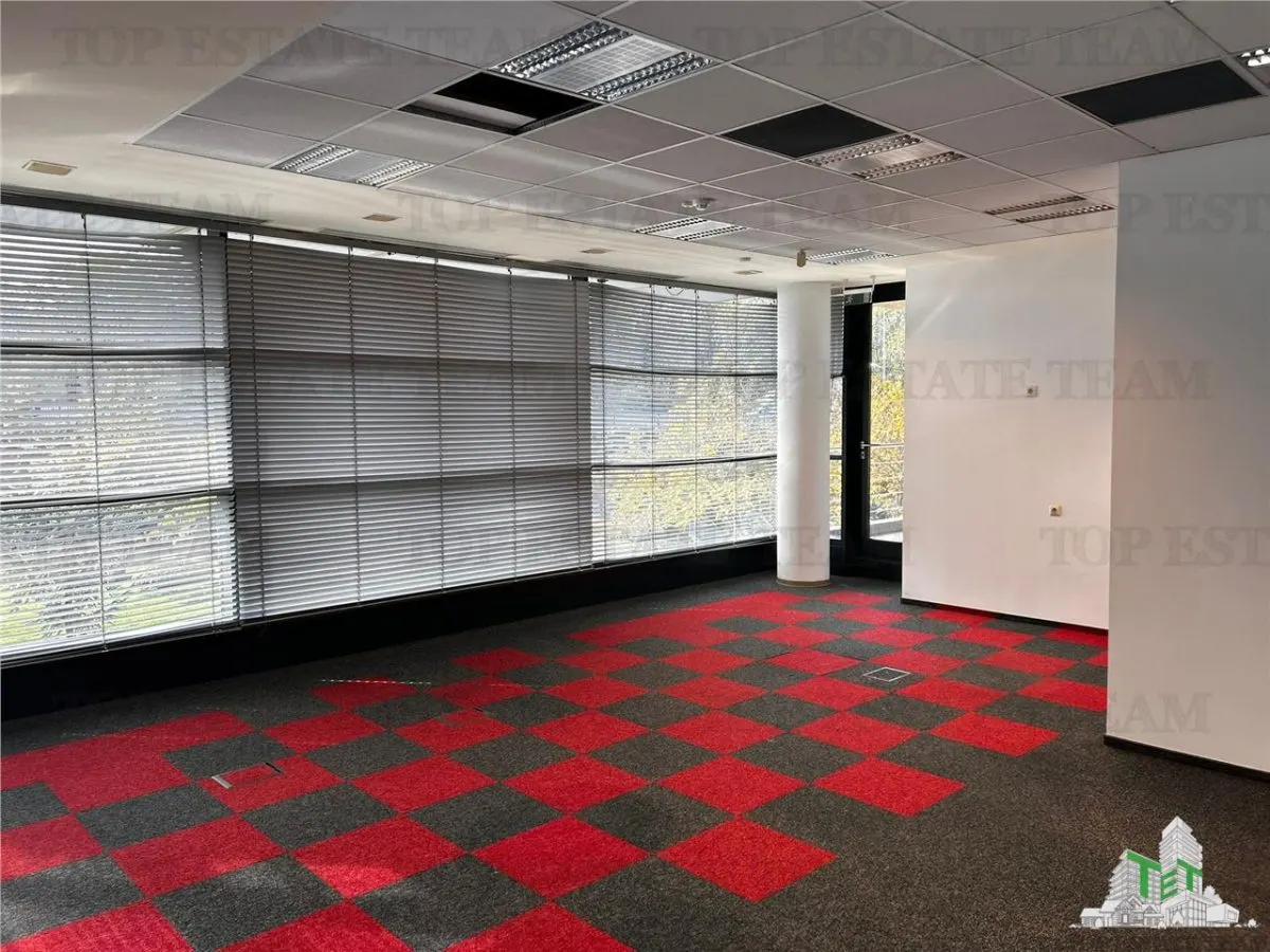 Bureau de 480 m² à Baneasa - foto 4