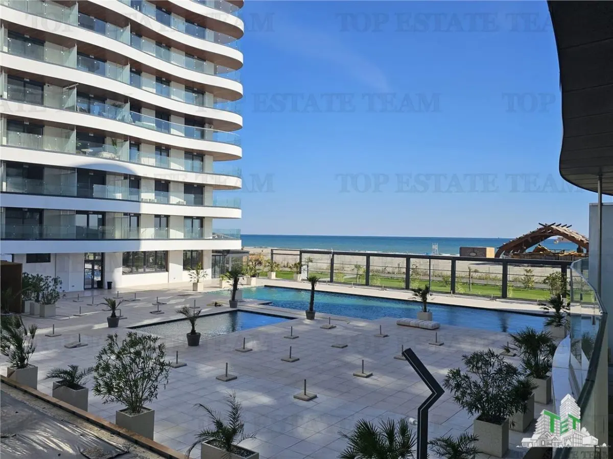 2-Bedroom Seafront Apartment – Casa del Mar Complex, Mamaia - foto 1