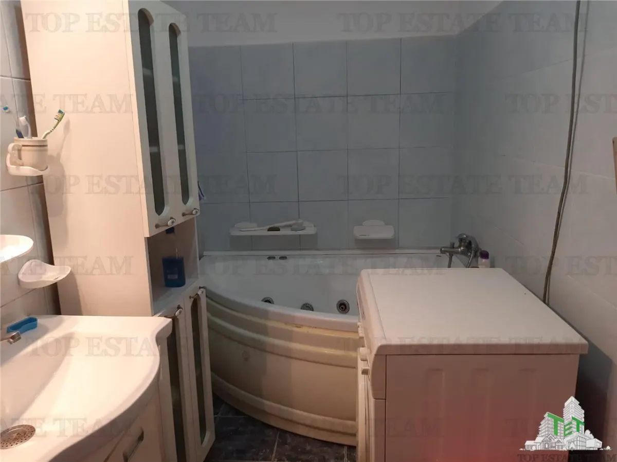 House / villa for sale 120 sqm in Bogdanesti (Tomsani) - foto 14