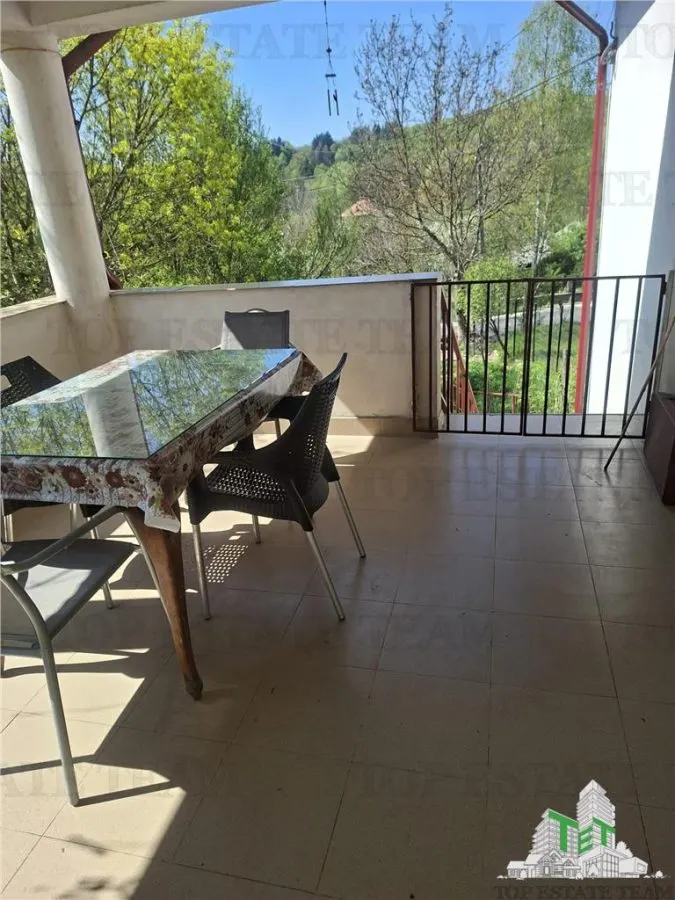 House / villa for sale 120 sqm in Bogdanesti (Tomsani) - foto 17