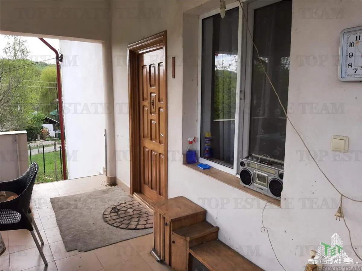 House / villa for sale 120 sqm in Bogdanesti (Tomsani) - foto 5