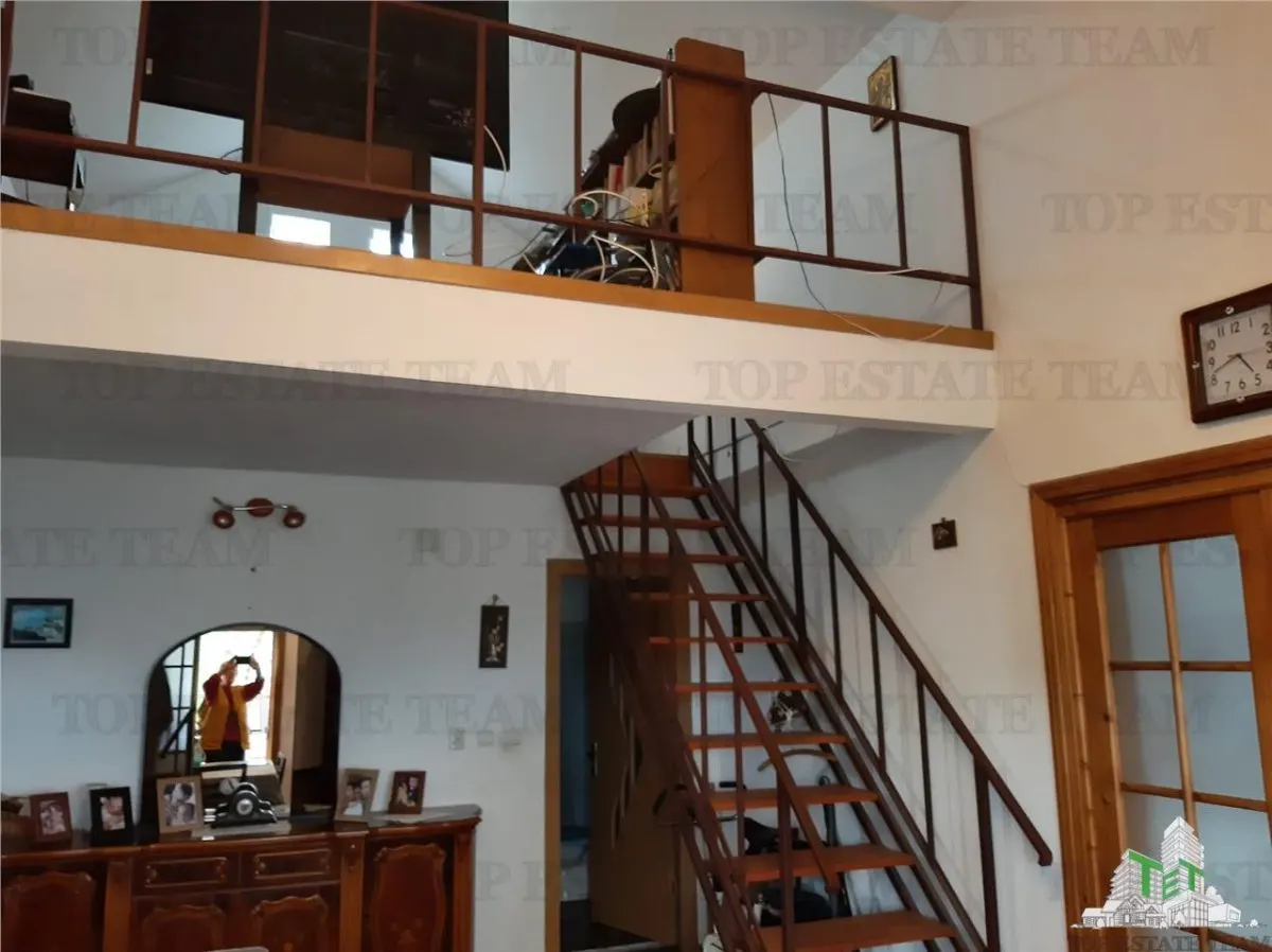 House / villa for sale 120 sqm in Bogdanesti (Tomsani) - foto 8