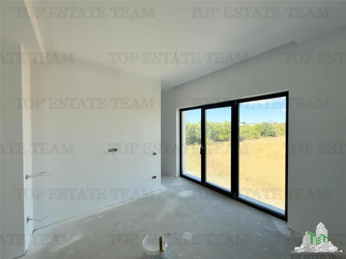 Premium Villa with Garage and Swimming Pool in Tunari - foto 7