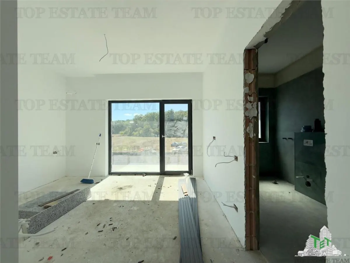 Premium Villa with Garage and Swimming Pool in Tunari - foto 8
