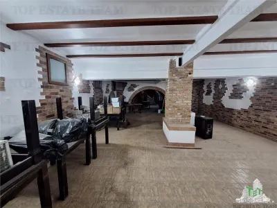 Commercial Space - City Centre - Braila - foto 2