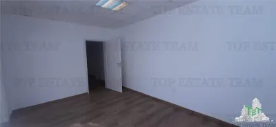 Commercial Office Space to Let, Universitate, €10/sqm - foto 20