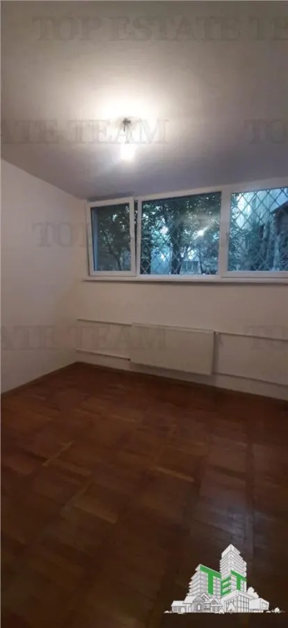 Commercial Office Space to Let, Universitate, €10/sqm - foto 22