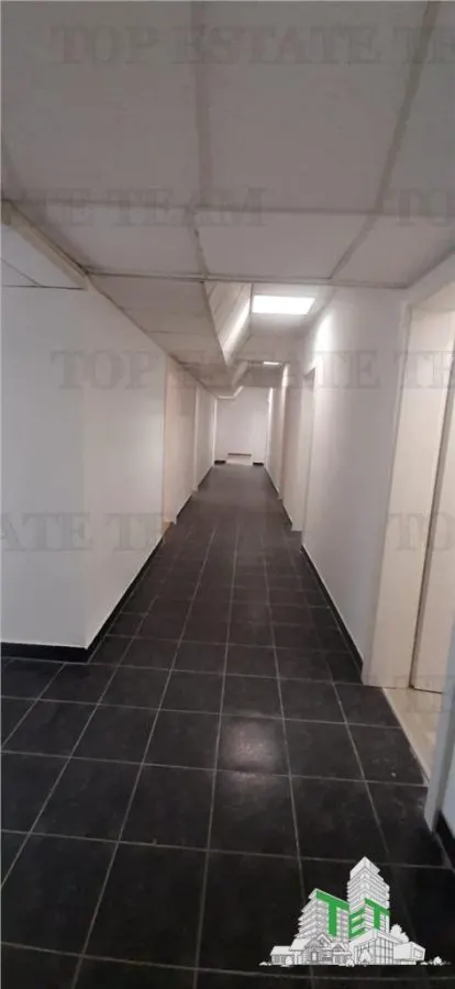 Commercial Office Space to Let, Universitate, €10/sqm - foto 23