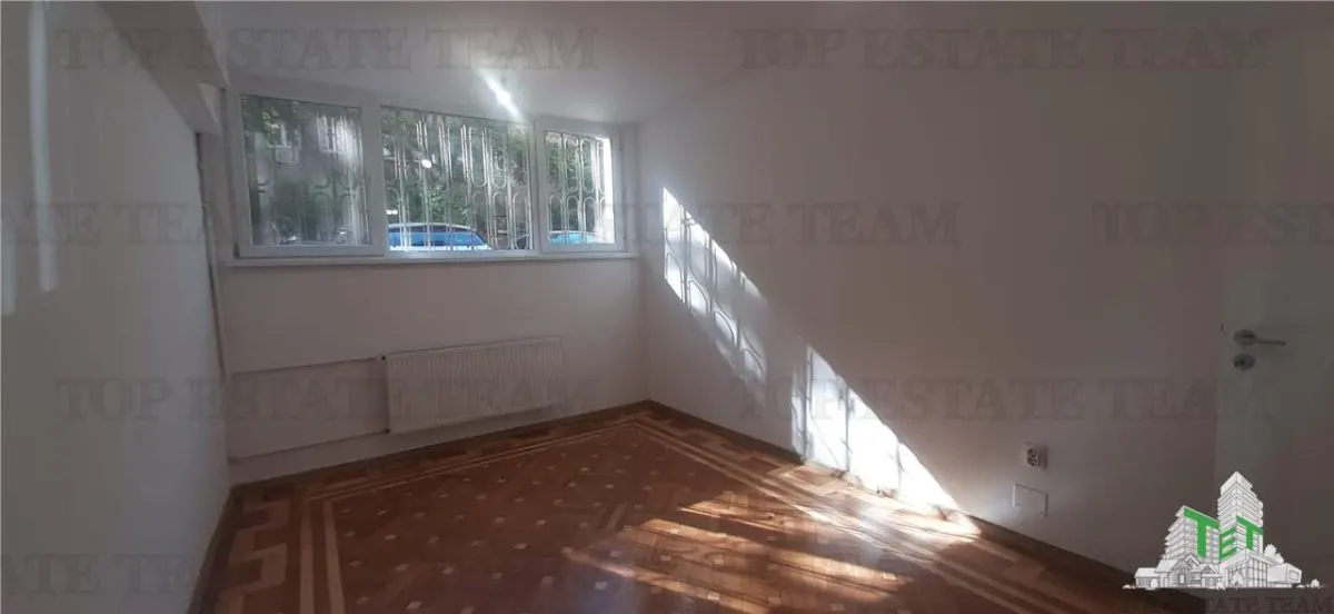 Commercial Office Space to Let, Universitate, €10/sqm - foto 4
