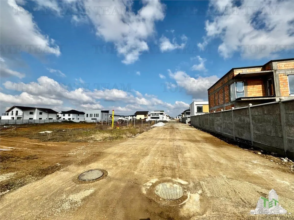 Terreno para Vivienda Unifamiliar o Uso Comercial en Venta, Zona Norte Pipera-Tunari - foto 15
