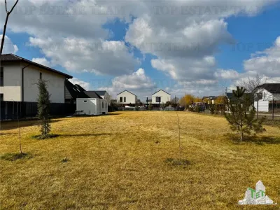 Terreno para Vivienda Unifamiliar o Uso Comercial en Venta, Zona Norte Pipera-Tunari - foto 8