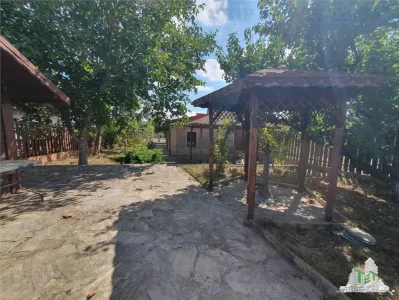 Exceptional Detached House with Generous Grounds in Techirghiol - foto 24