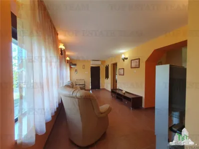 Exceptional Detached House with Generous Grounds in Techirghiol - foto 4