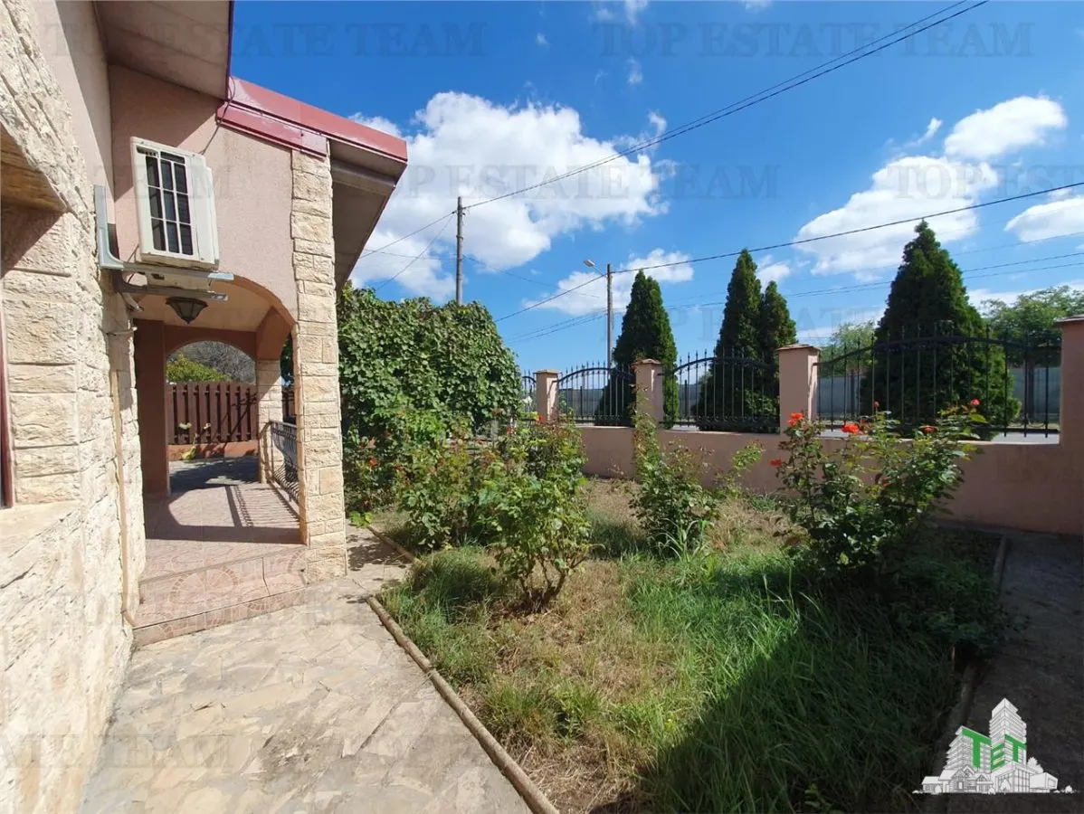 Exceptional Detached House with Generous Grounds in Techirghiol - foto 10