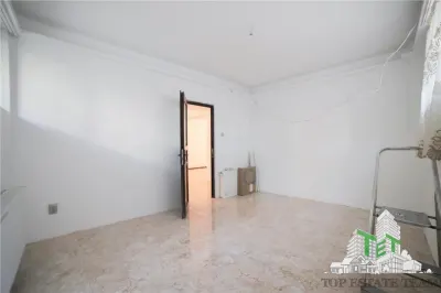 2-Bedroom Apartment with 37 sqm Private Courtyard, Damaroaia - foto 6