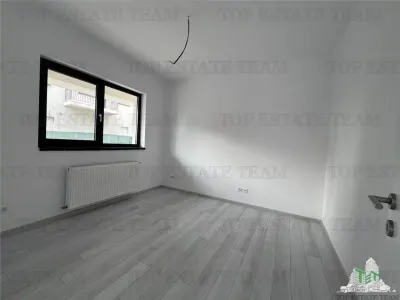 Commercial Space for Rent + Parking in Bragadiru, Ilfov - foto 5