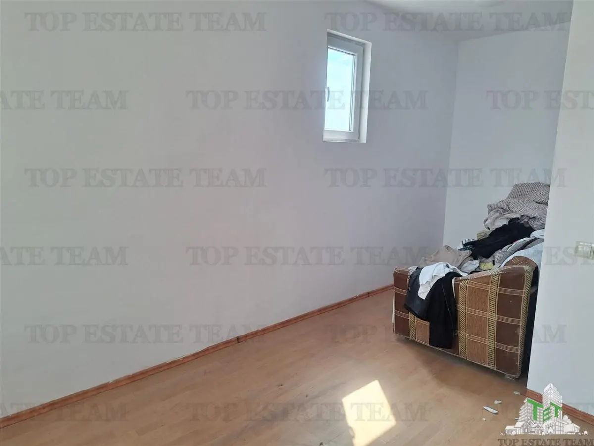 Villa Contemporánea con Terraza y Jardín cerca de Bulevar Lacul Tei - foto 18