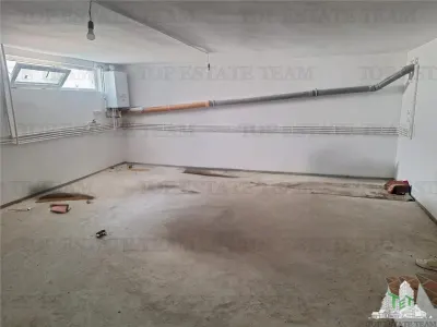 Villa Contemporánea con Terraza y Jardín cerca de Bulevar Lacul Tei - foto 5