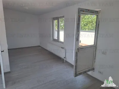 Villa Contemporánea con Terraza y Jardín cerca de Bulevar Lacul Tei - foto 9