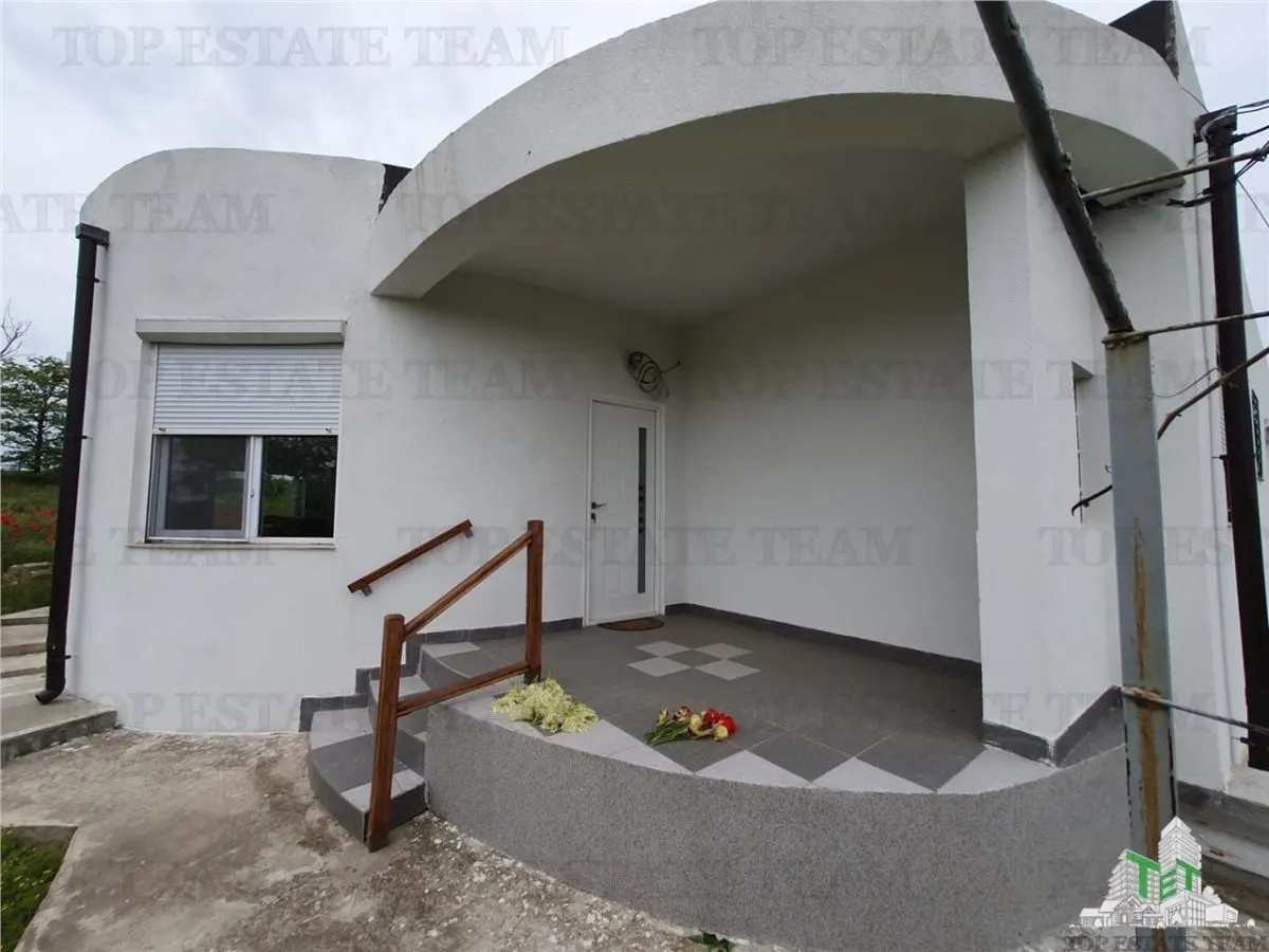 Exceptional Villa with Generous Land in Casicea, Constanța - foto 2