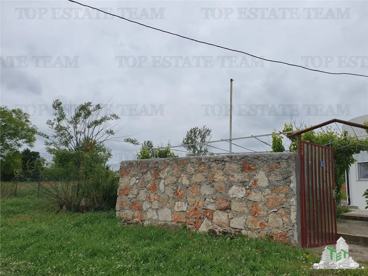 Exceptional Villa with Generous Land in Casicea, Constanța - foto 11
