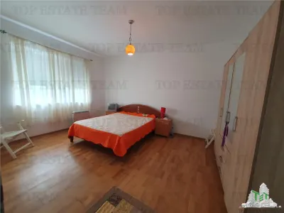 Exceptional Villa with Generous Land in Casicea, Constanța - foto 8