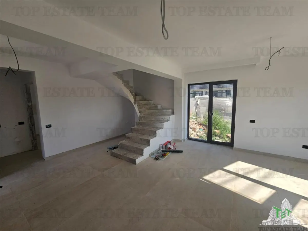 Villa Diseño Moderno, 4 Dormitorios, Giulesti - foto 2