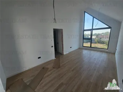 Villa Diseño Moderno, 4 Dormitorios, Giulesti - foto 7