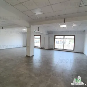 مساحة تجارية للإيجار في ميليتاري، القطاع 6 - foto 2